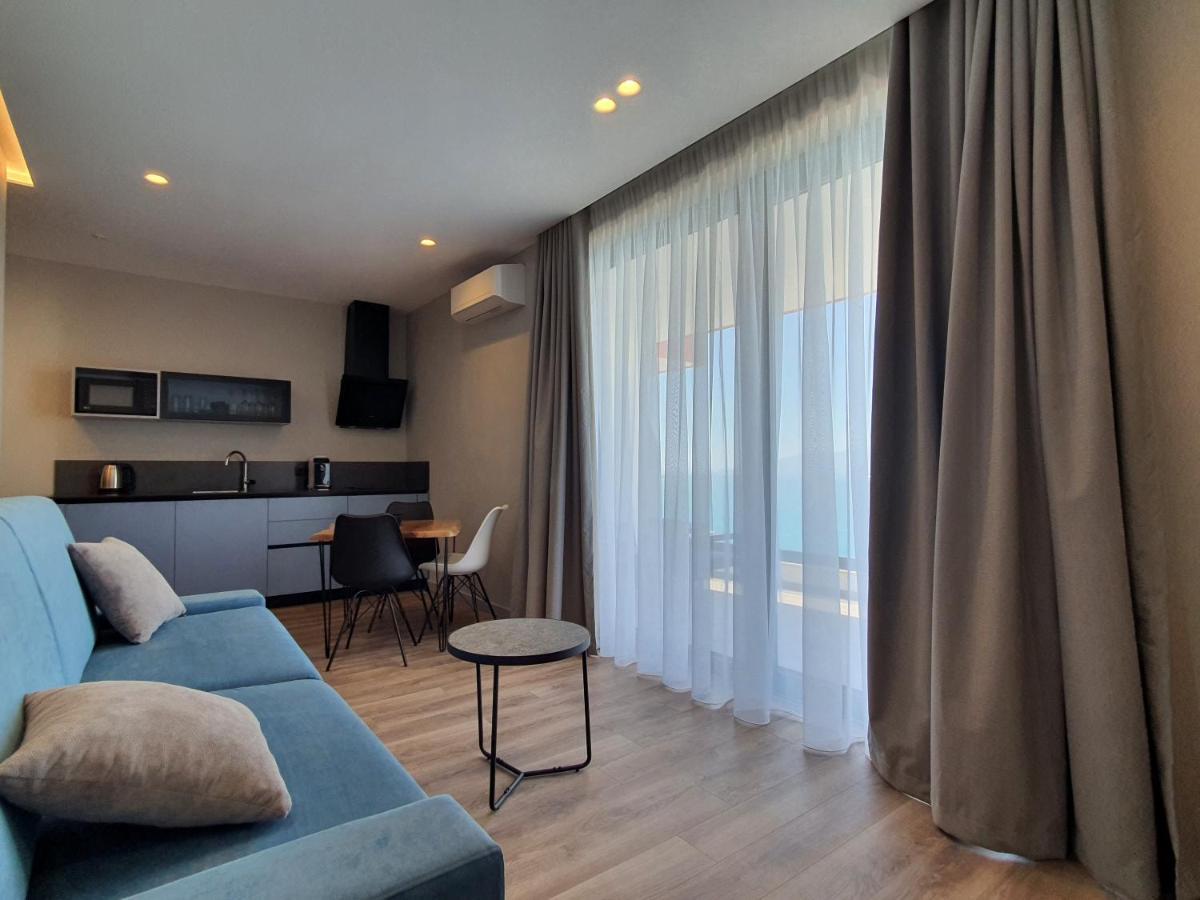 Lookout Apartments ซารานเดอ ภายนอก รูปภาพ