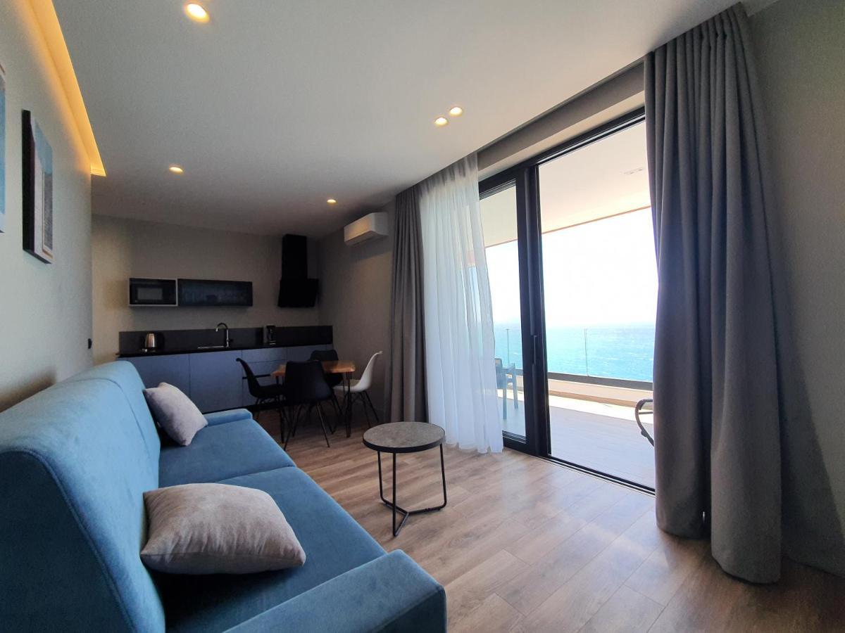 Lookout Apartments ซารานเดอ ภายนอก รูปภาพ