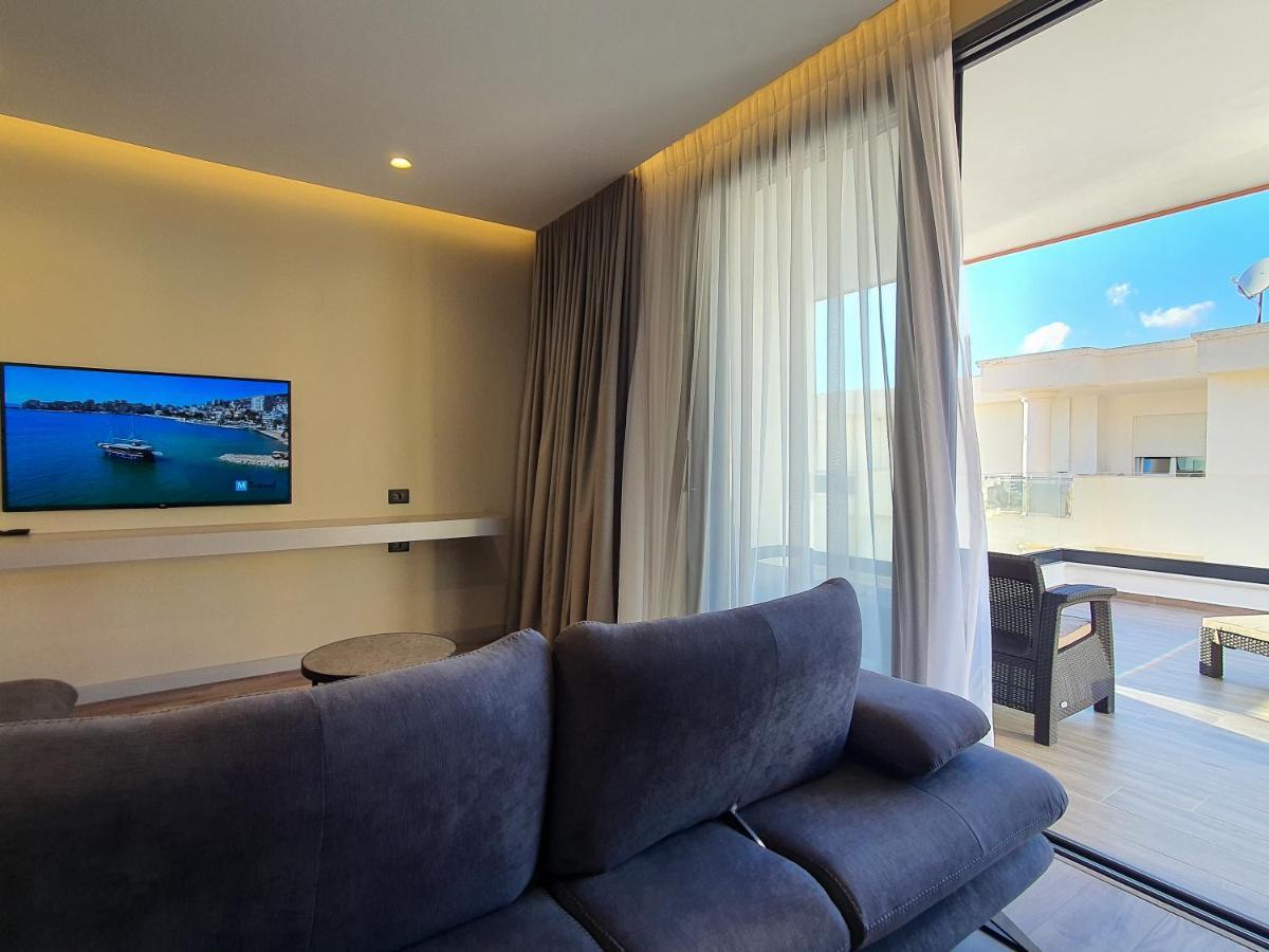 Lookout Apartments ซารานเดอ ภายนอก รูปภาพ
