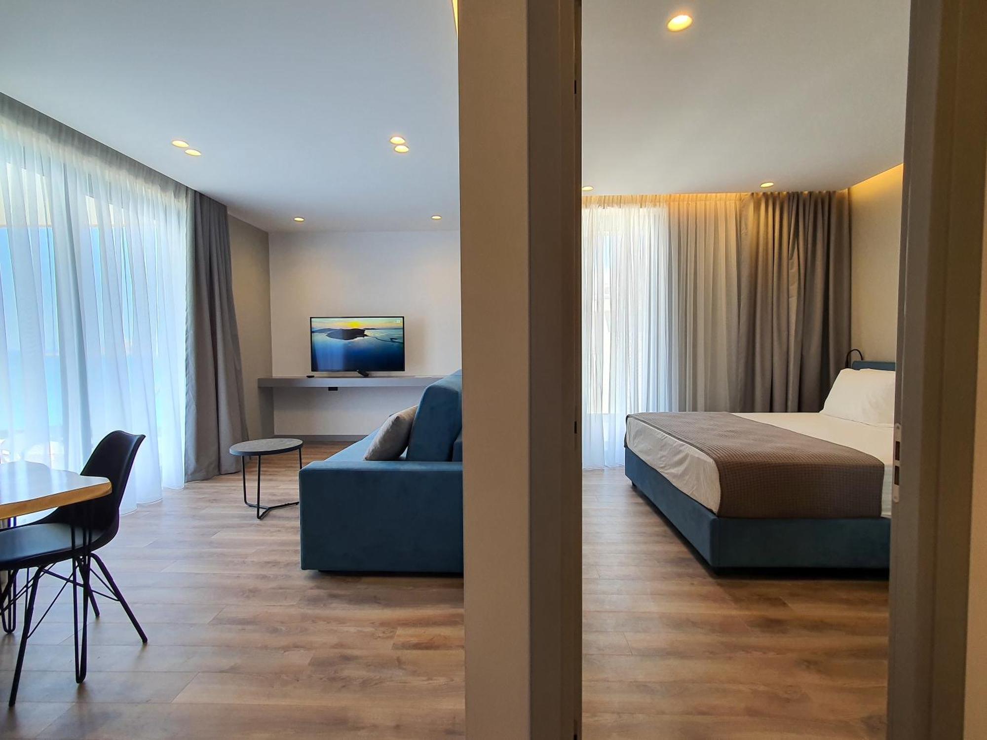 Lookout Apartments ซารานเดอ ห้อง รูปภาพ