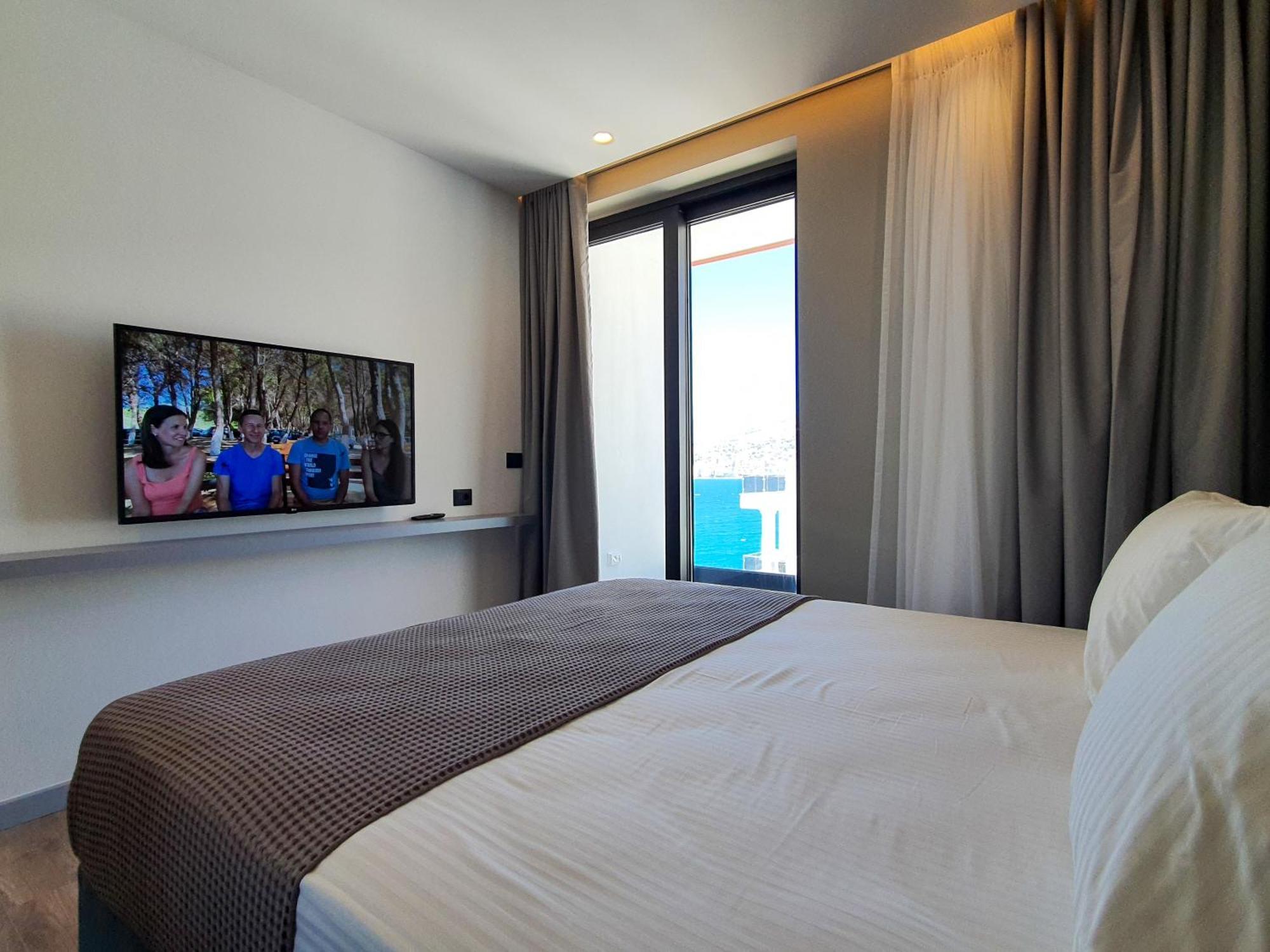 Lookout Apartments ซารานเดอ ห้อง รูปภาพ